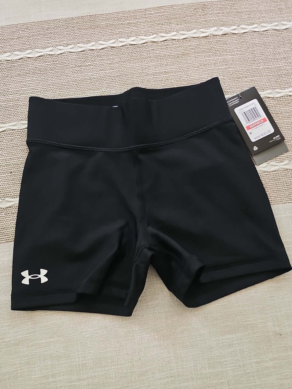 Under Armour Women's Black HeatGear Compression Shorts Size XS Volleball